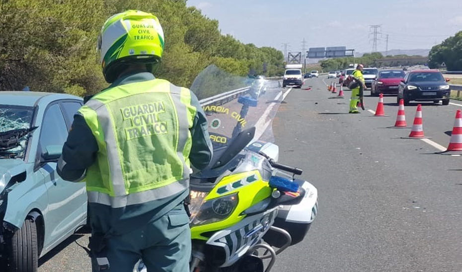 Un total de once heridos en una colisión entre tres vehículos en Dos Hermanas 